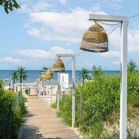 Your Holidays Waves Widok Na Fale Baltyku D756 Miedzyzdroje Luaran gambar